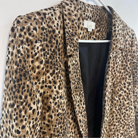 ANN TAYLOR LOFT leopard print blazer - Picture 7 of 9
